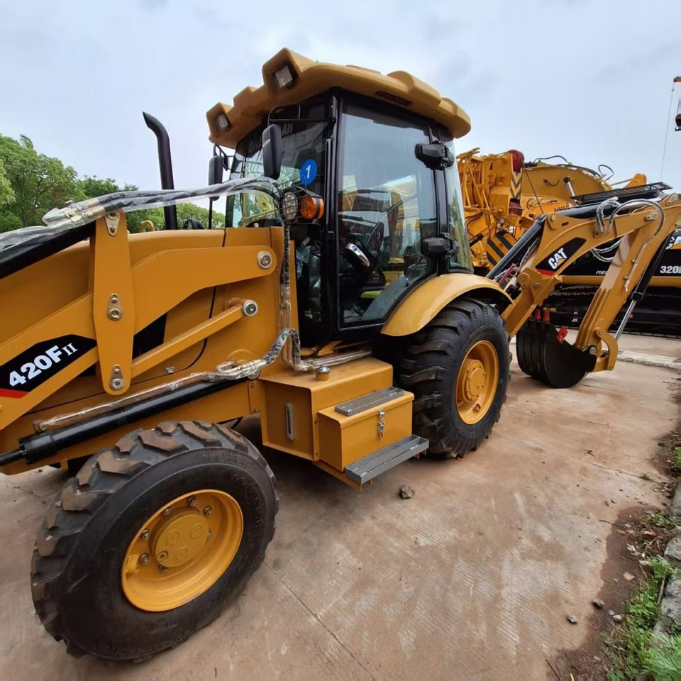 CAT 420F Backhoe Loader - Φορτωτής εκσκαφέας: φωτογραφία 4 CAT 420F Backhoe Loader - Φορτωτής εκσκαφέας: φωτογραφία 4