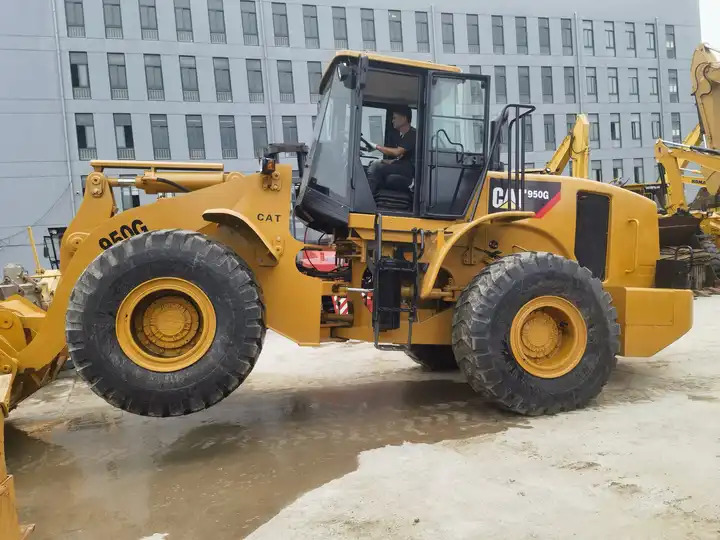 CAT 950G - Ελαστιχοφόρος φορτωτής: φωτογραφία 2 CAT 950G - Ελαστιχοφόρος φορτωτής: φωτογραφία 2
