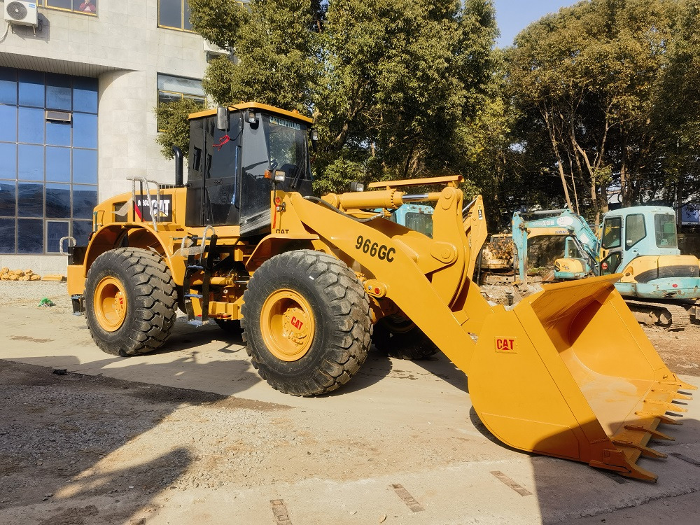 CAT 966GC - Ελαστιχοφόρος φορτωτής: φωτογραφία 1 CAT 966GC - Ελαστιχοφόρος φορτωτής: φωτογραφία 1
