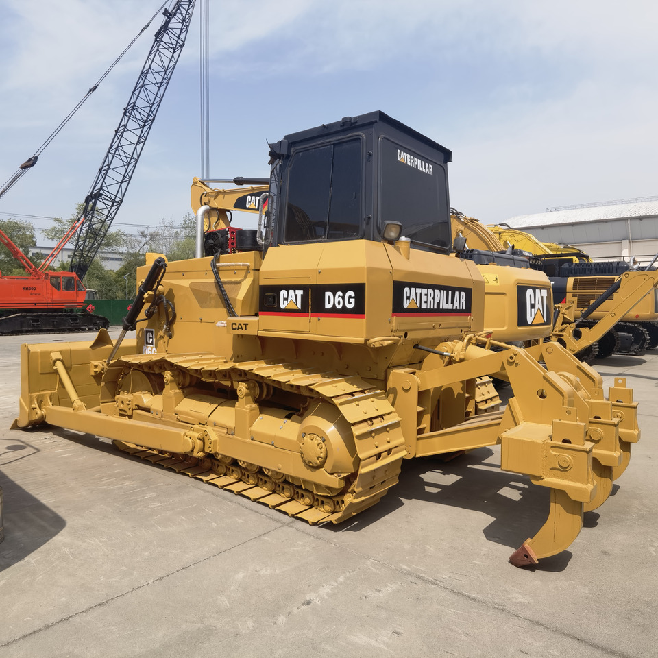 CAT D6G BullDozer - Μπουλντόζα: φωτογραφία 3 CAT D6G BullDozer - Μπουλντόζα: φωτογραφία 3
