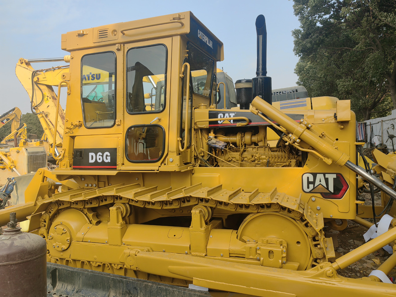 CAT D6G Bulldozer - Μπουλντόζα: φωτογραφία 4 CAT D6G Bulldozer - Μπουλντόζα: φωτογραφία 4