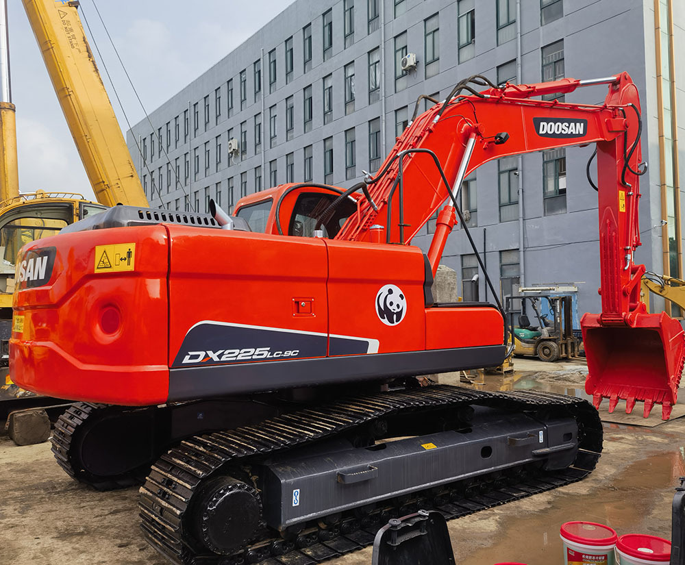 DOOSAN Doosan DX225LC Crawler excavator - Ερπυστριοφόρος εκσκαφέας: φωτογραφία 2 DOOSAN Doosan DX225LC Crawler excavator - Ερπυστριοφόρος εκσκαφέας: φωτογραφία 2