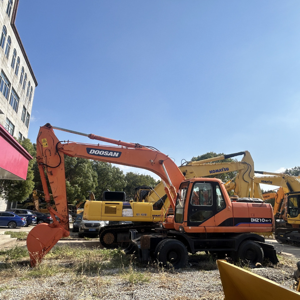 Doosan DH210w-7 wheel excavator - Τροχοφόρος εκσκαφέας: φωτογραφία 1 Doosan DH210w-7 wheel excavator - Τροχοφόρος εκσκαφέας: φωτογραφία 1