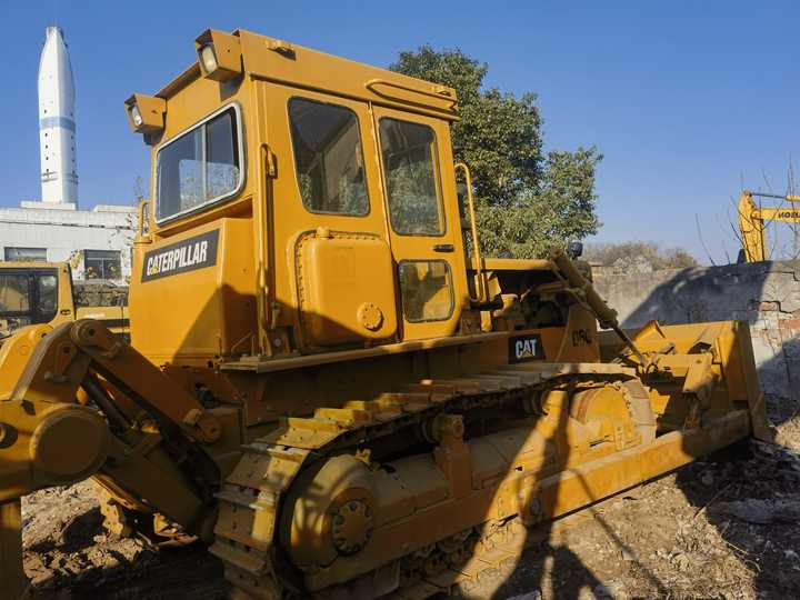 Good working condition original Japanese Second Hand Caterpillar CAT D6G Bulldozer with high quality for sale - Μπουλντόζα: φωτογραφία 3 Good working condition original Japanese Second Hand Caterpillar CAT D6G Bulldozer with high quality for sale - Μπουλντόζα: φωτογραφία 3