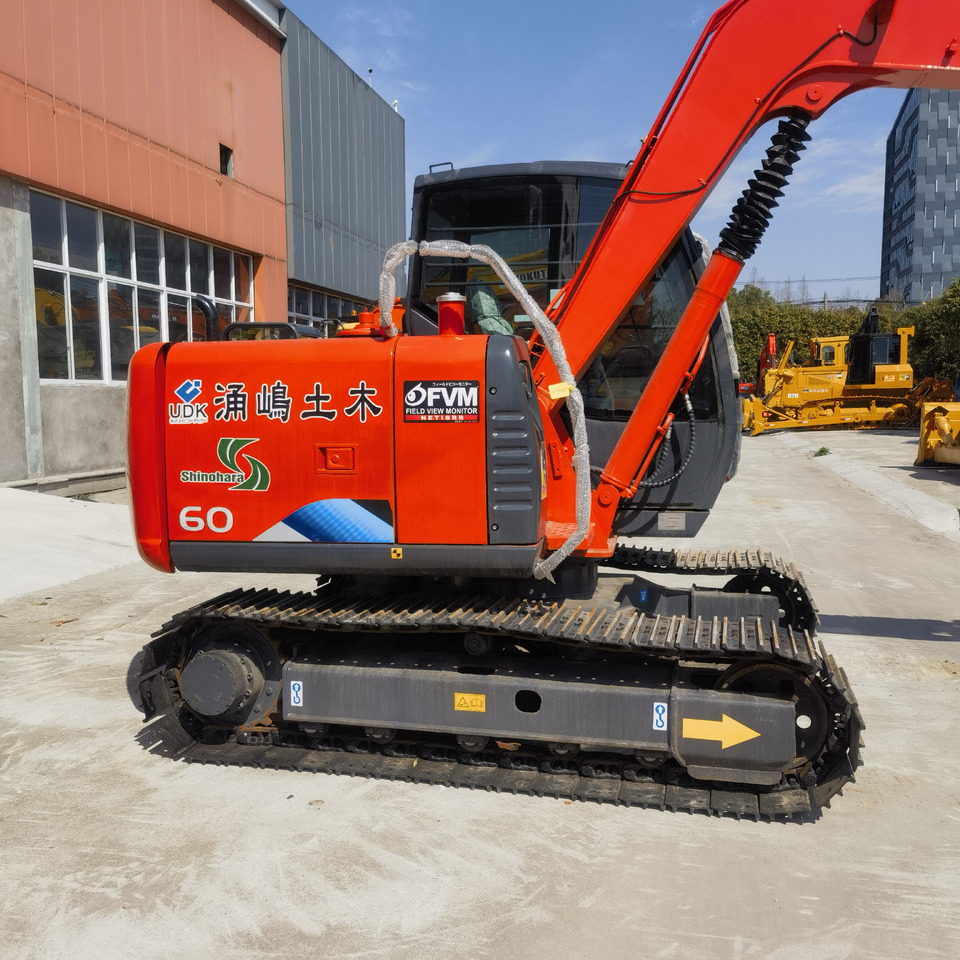 Hitachi ZX60 Excavator - Ερπυστριοφόρος εκσκαφέας: φωτογραφία 2 Hitachi ZX60 Excavator - Ερπυστριοφόρος εκσκαφέας: φωτογραφία 2