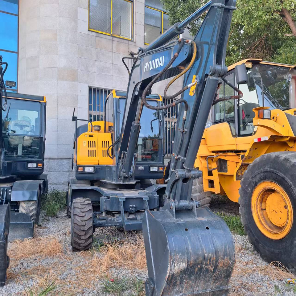 Hyundai 60wvs  excavator - Τροχοφόρος εκσκαφέας: φωτογραφία 4 Hyundai 60wvs  excavator - Τροχοφόρος εκσκαφέας: φωτογραφία 4