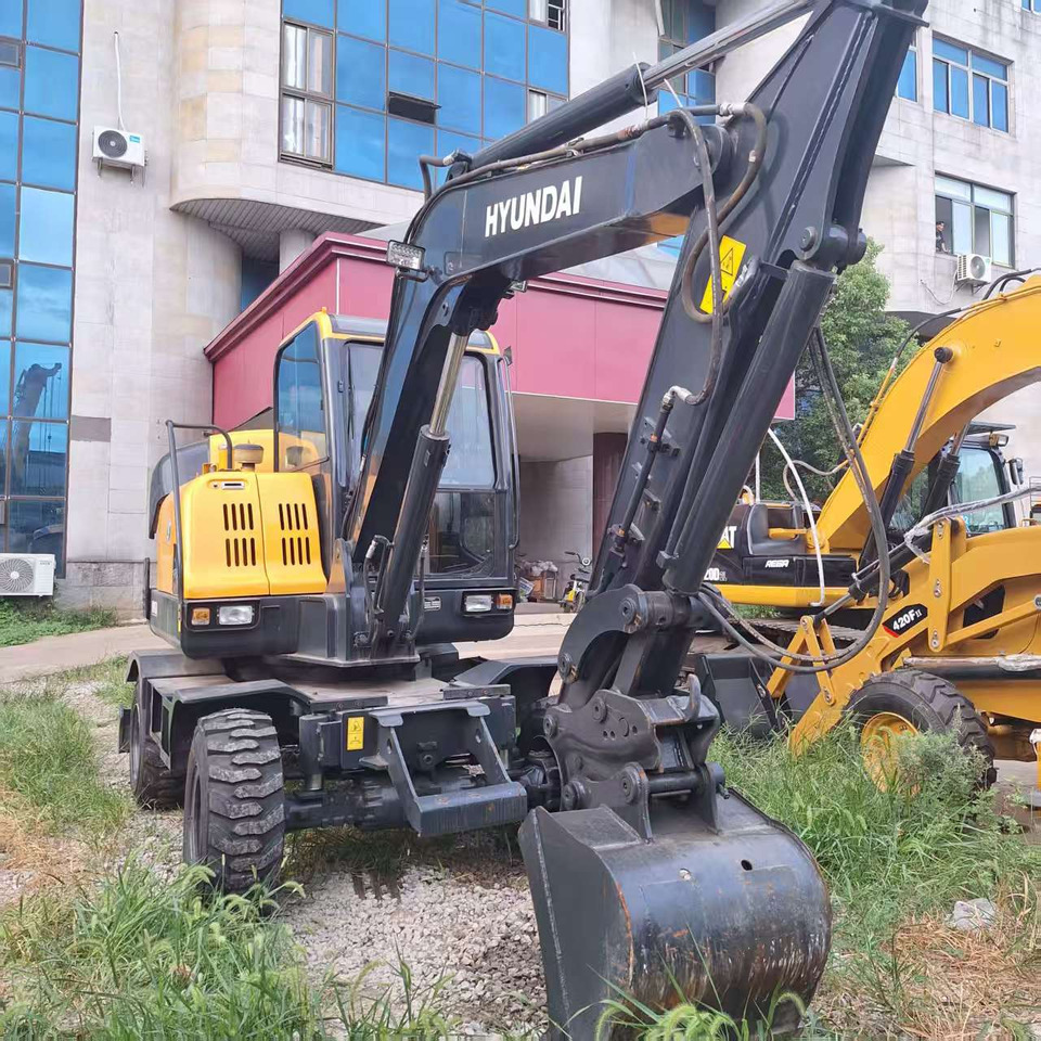 Hyundai HW60  excavator - Τροχοφόρος εκσκαφέας: φωτογραφία 5 Hyundai HW60  excavator - Τροχοφόρος εκσκαφέας: φωτογραφία 5
