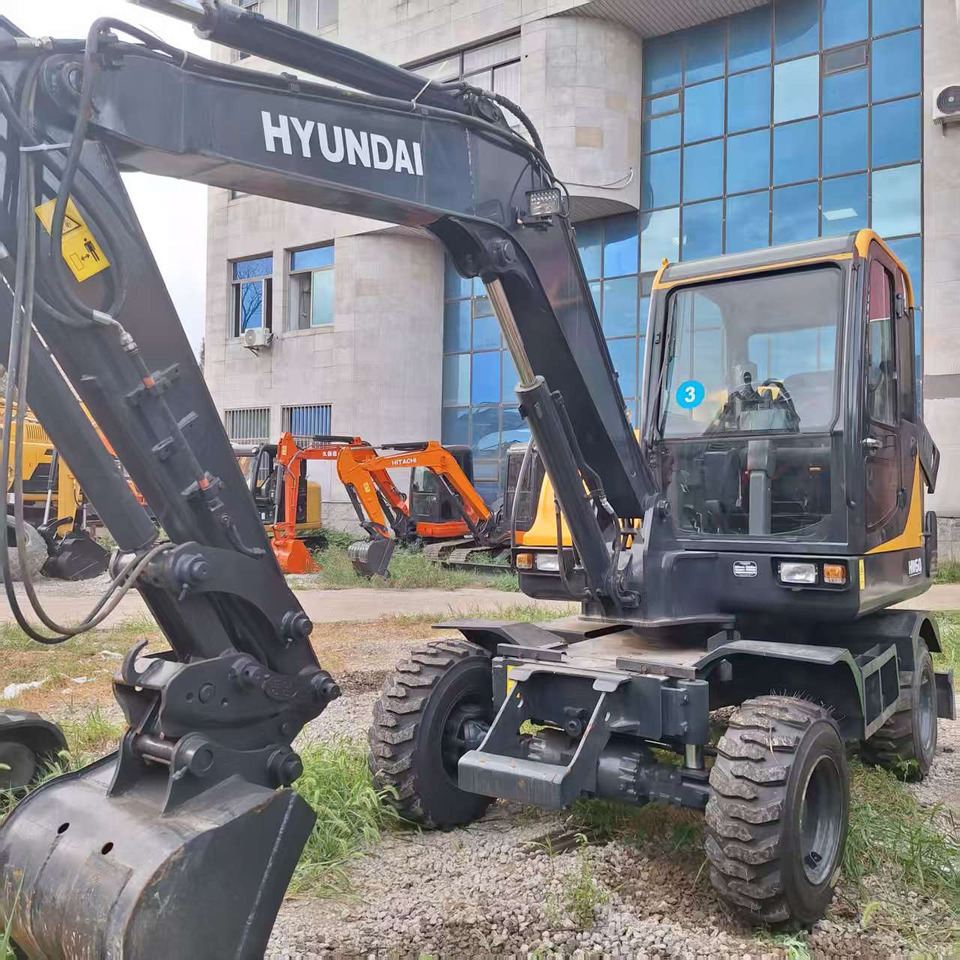 Hyundai HW60  excavator - Τροχοφόρος εκσκαφέας: φωτογραφία 2 Hyundai HW60  excavator - Τροχοφόρος εκσκαφέας: φωτογραφία 2