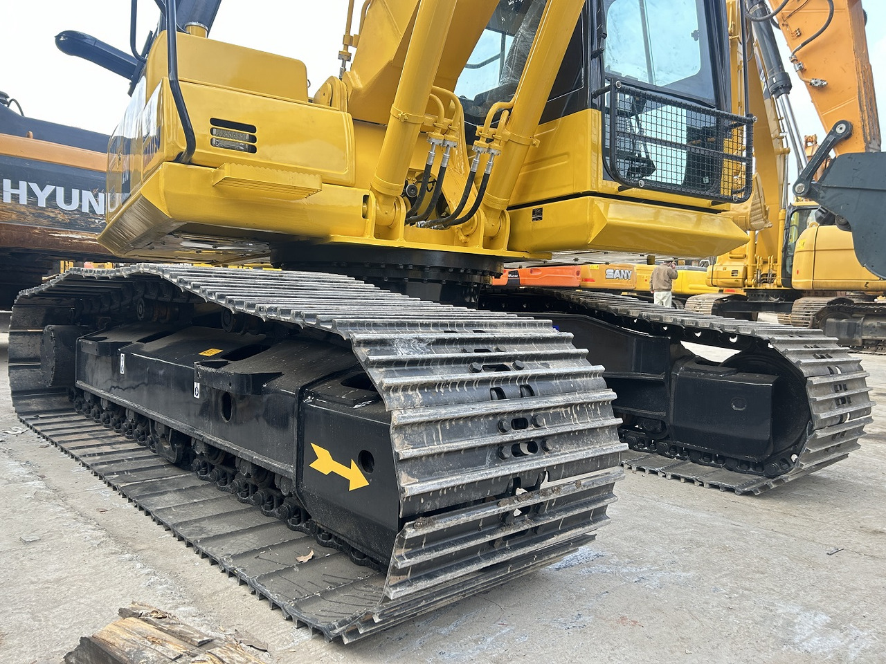 KOMATSU PC210-8 EXCAVATOR - Ερπυστριοφόρος εκσκαφέας: φωτογραφία 2 KOMATSU PC210-8 EXCAVATOR - Ερπυστριοφόρος εκσκαφέας: φωτογραφία 2