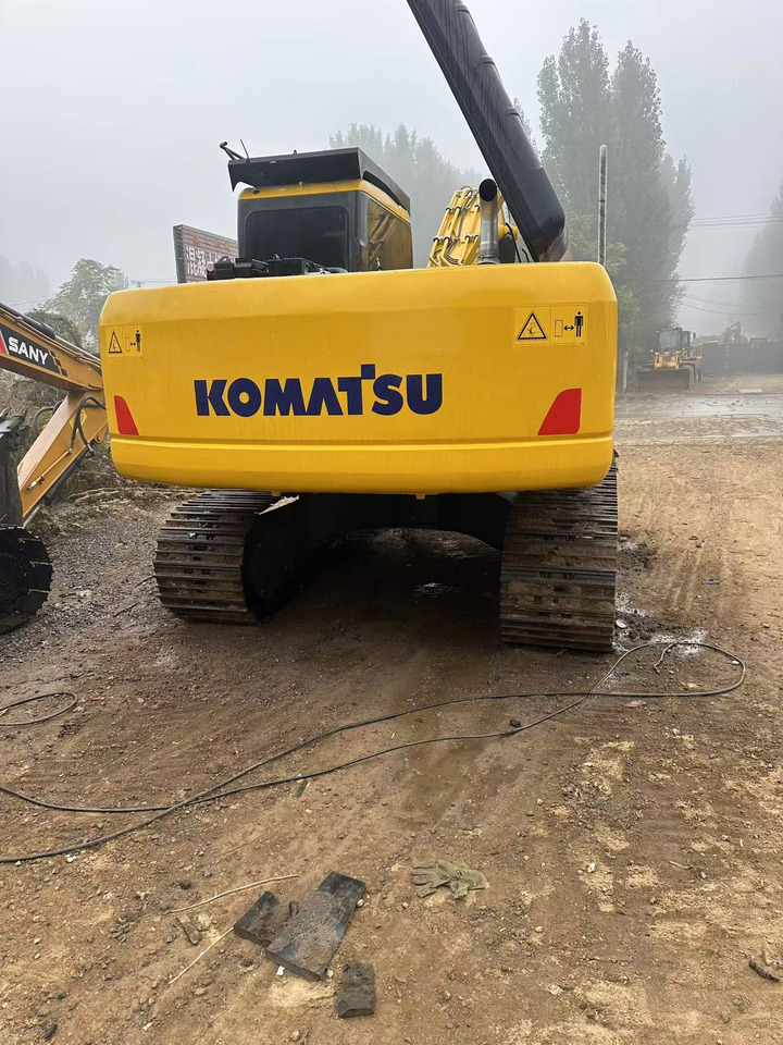 Komatsu PC200-7 excavator - Ερπυστριοφόρος εκσκαφέας: φωτογραφία 5 Komatsu PC200-7 excavator - Ερπυστριοφόρος εκσκαφέας: φωτογραφία 5