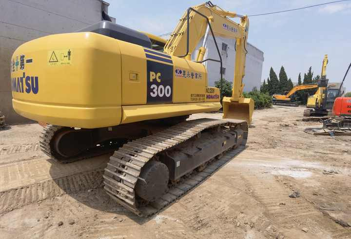 Komatsu PC350-7 excavator - Ερπυστριοφόρος εκσκαφέας: φωτογραφία 1 Komatsu PC350-7 excavator - Ερπυστριοφόρος εκσκαφέας: φωτογραφία 1