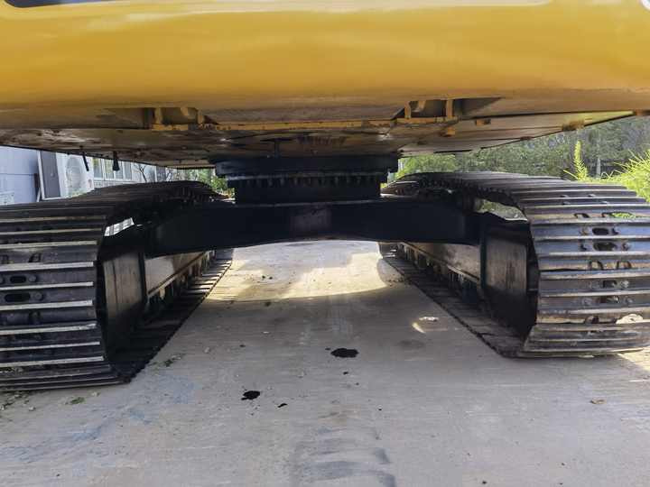 Original japanese second hand Caterpillar 330D Hydraulic Crawler digger excavator CAT 330D used excavators in stock - Ερπυστριοφόρος εκσκαφέας: φωτογραφία 3 Original japanese second hand Caterpillar 330D Hydraulic Crawler digger excavator CAT 330D used excavators in stock - Ερπυστριοφόρος εκσκαφέας: φωτογραφία 3