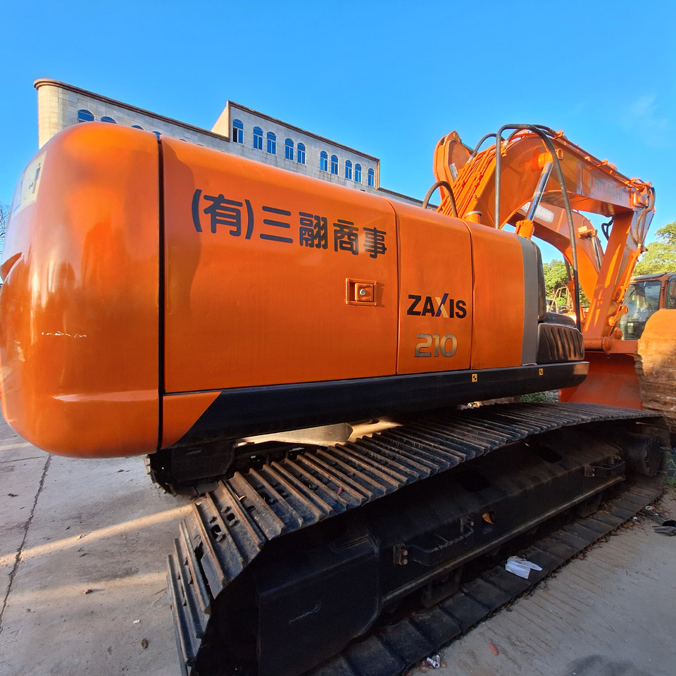 Second hand Hitachi ZX210 excavator - Εκσκαφέας: φωτογραφία 2 Second hand Hitachi ZX210 excavator - Εκσκαφέας: φωτογραφία 2