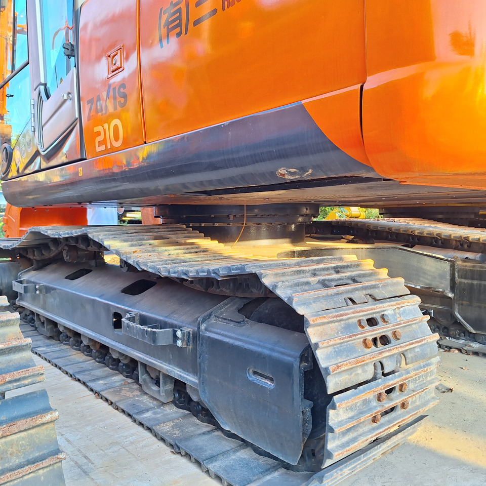 Second hand Hitachi ZX210 excavator - Εκσκαφέας: φωτογραφία 5 Second hand Hitachi ZX210 excavator - Εκσκαφέας: φωτογραφία 5