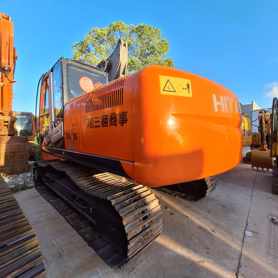 Second hand Hitachi ZX210 excavator - Εκσκαφέας: φωτογραφία 3 Second hand Hitachi ZX210 excavator - Εκσκαφέας: φωτογραφία 3