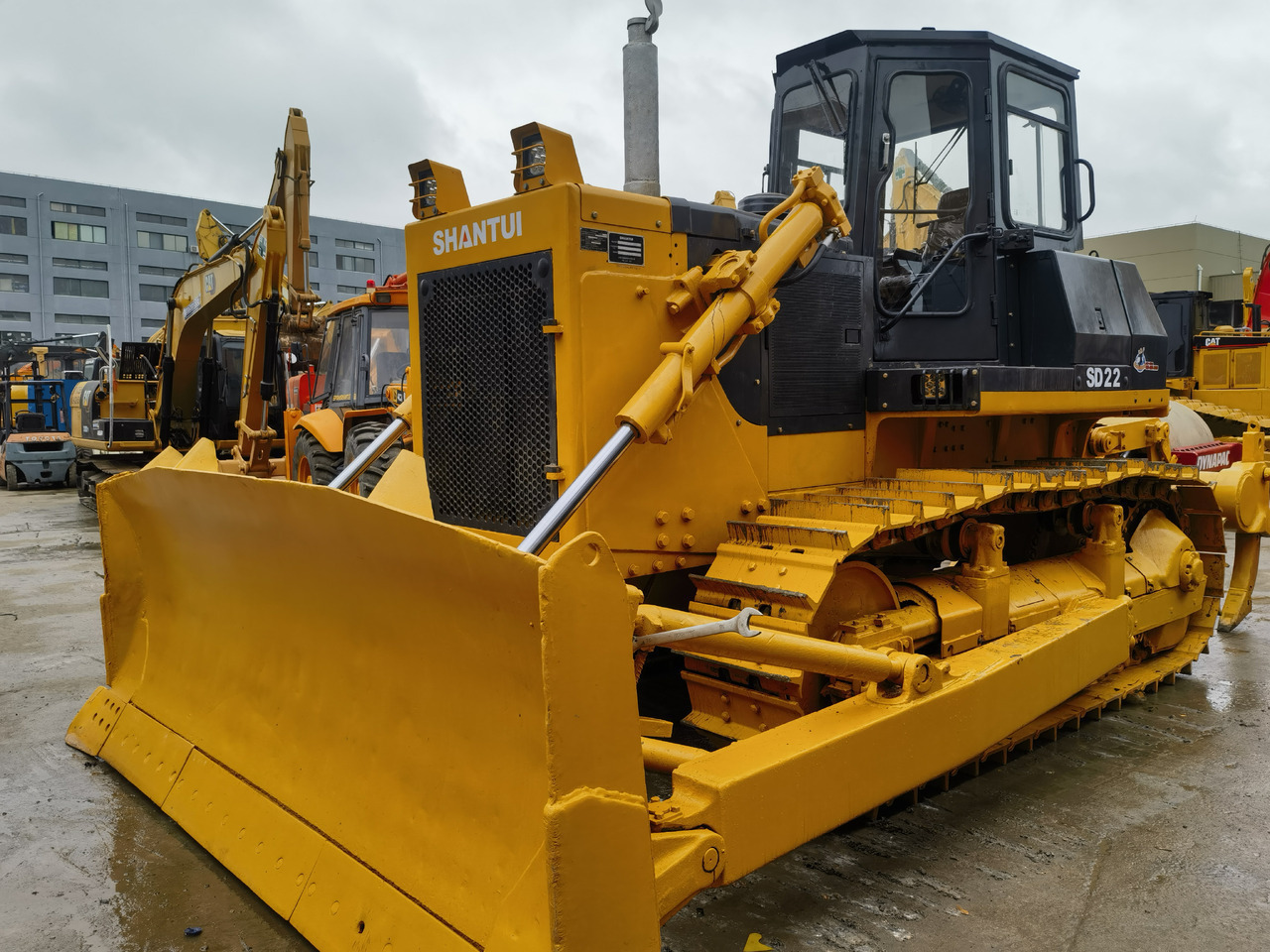 Shantui SD22 bulldozer - Μπουλντόζα: φωτογραφία 1 Shantui SD22 bulldozer - Μπουλντόζα: φωτογραφία 1