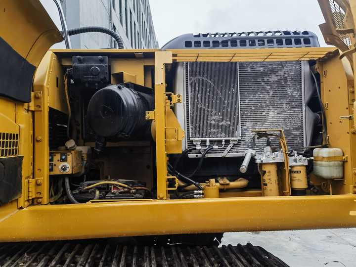 Used CAT 330D Crawler Excavator Big discount used caterpillar 30 ton large Excavator second hand machinery for sale - Ερπυστριοφόρος εκσκαφέας: φωτογραφία 2 Used CAT 330D Crawler Excavator Big discount used caterpillar 30 ton large Excavator second hand machinery for sale - Ερπυστριοφόρος εκσκαφέας: φωτογραφία 2
