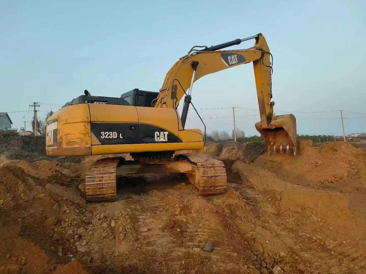 Cat 323d excavators - Εκσκαφέας: φωτογραφία 1 Cat 323d excavators - Εκσκαφέας: φωτογραφία 1