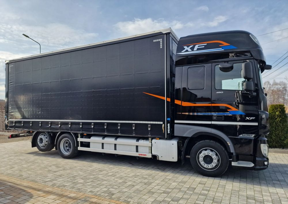 DAF XF 530 SUPER SPACE CAB /SSC / ACC /EURO 6 - Φορτηγό μουσαμάς: φωτογραφία 2 DAF XF 530 SUPER SPACE CAB /SSC / ACC /EURO 6 - Φορτηγό μουσαμάς: φωτογραφία 2
