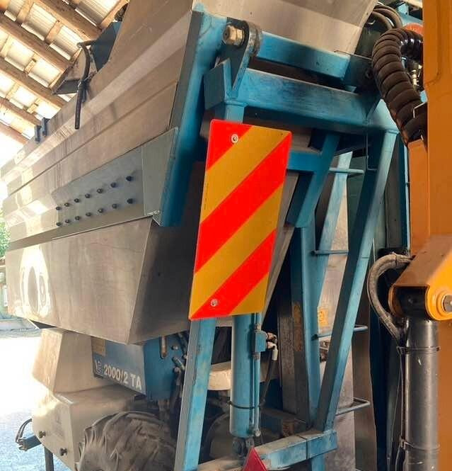 Vendemmiatrice Volentieri VG 2000/2 TA - Μηχανής συγκομιδής σταφυλιών: φωτογραφία 2 Vendemmiatrice Volentieri VG 2000/2 TA - Μηχανής συγκομιδής σταφυλιών: φωτογραφία 2