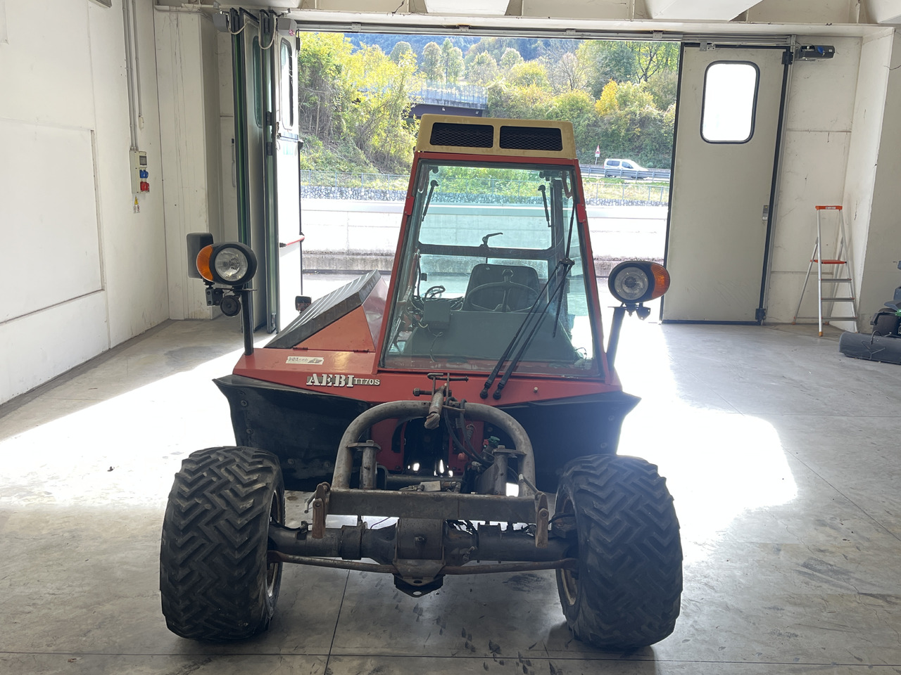 AEBI TT 70 S - Τρακτέρ: φωτογραφία 3 AEBI TT 70 S - Τρακτέρ: φωτογραφία 3
