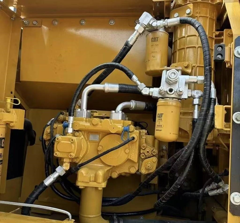 CAT 320 D - Ερπυστριοφόρος εκσκαφέας: φωτογραφία 3 CAT 320 D - Ερπυστριοφόρος εκσκαφέας: φωτογραφία 3