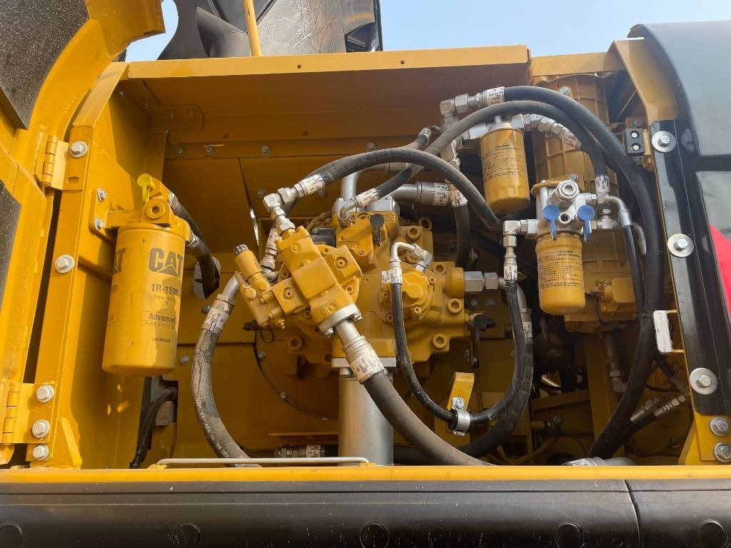 CAT 340 - Ερπυστριοφόρος εκσκαφέας: φωτογραφία 5 CAT 340 - Ερπυστριοφόρος εκσκαφέας: φωτογραφία 5