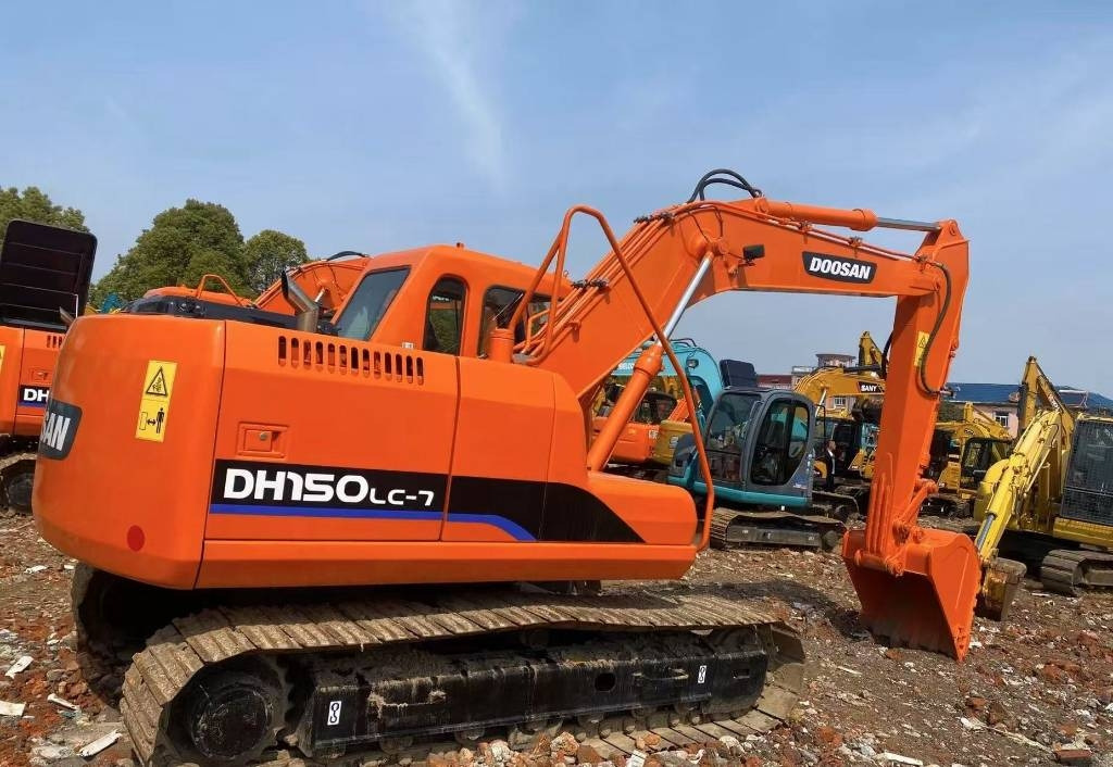 Doosan DH 150 - Ερπυστριοφόρος εκσκαφέας: φωτογραφία 1 Doosan DH 150 - Ερπυστριοφόρος εκσκαφέας: φωτογραφία 1