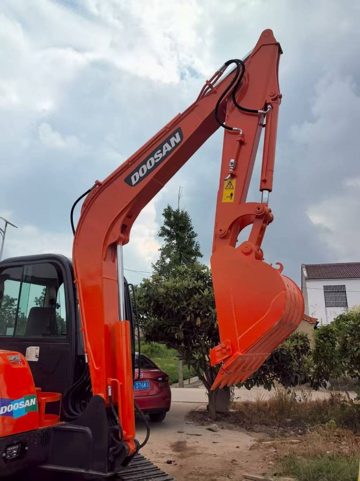 Doosan DH 60 - Μίνι εκσκαφέας: φωτογραφία 3 Doosan DH 60 - Μίνι εκσκαφέας: φωτογραφία 3