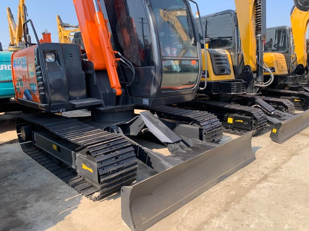 Ερπυστριοφόρος εκσκαφέας Hitachi 70: φωτογραφία 12