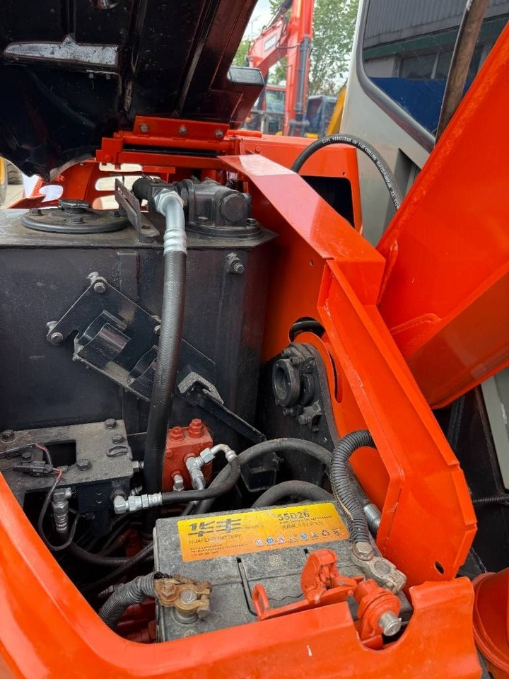 Μίνι εκσκαφέας Hitachi ZX 55: φωτογραφία 7