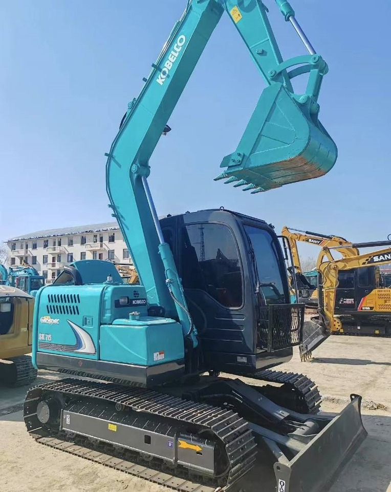 Kobelco SK 75 - Ερπυστριοφόρος εκσκαφέας: φωτογραφία 3 Kobelco SK 75 - Ερπυστριοφόρος εκσκαφέας: φωτογραφία 3