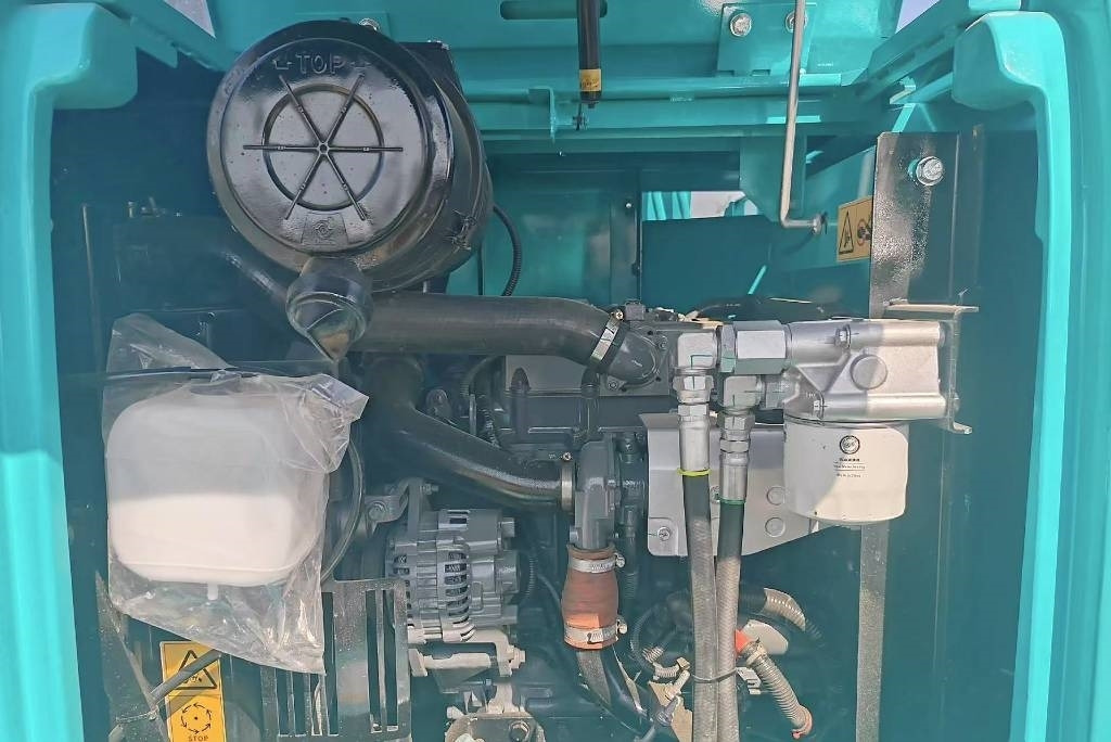 Kobelco SK 75 - Ερπυστριοφόρος εκσκαφέας: φωτογραφία 5 Kobelco SK 75 - Ερπυστριοφόρος εκσκαφέας: φωτογραφία 5