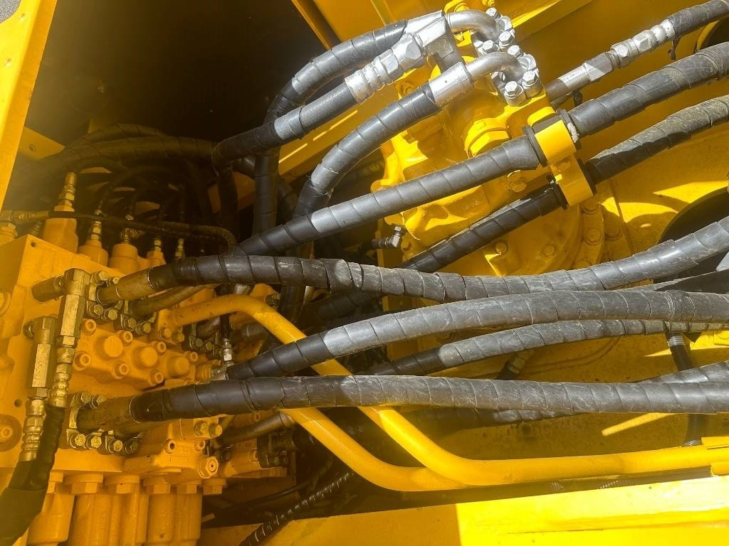 Komatsu PC 200-8 - Ερπυστριοφόρος εκσκαφέας: φωτογραφία 4 Komatsu PC 200-8 - Ερπυστριοφόρος εκσκαφέας: φωτογραφία 4