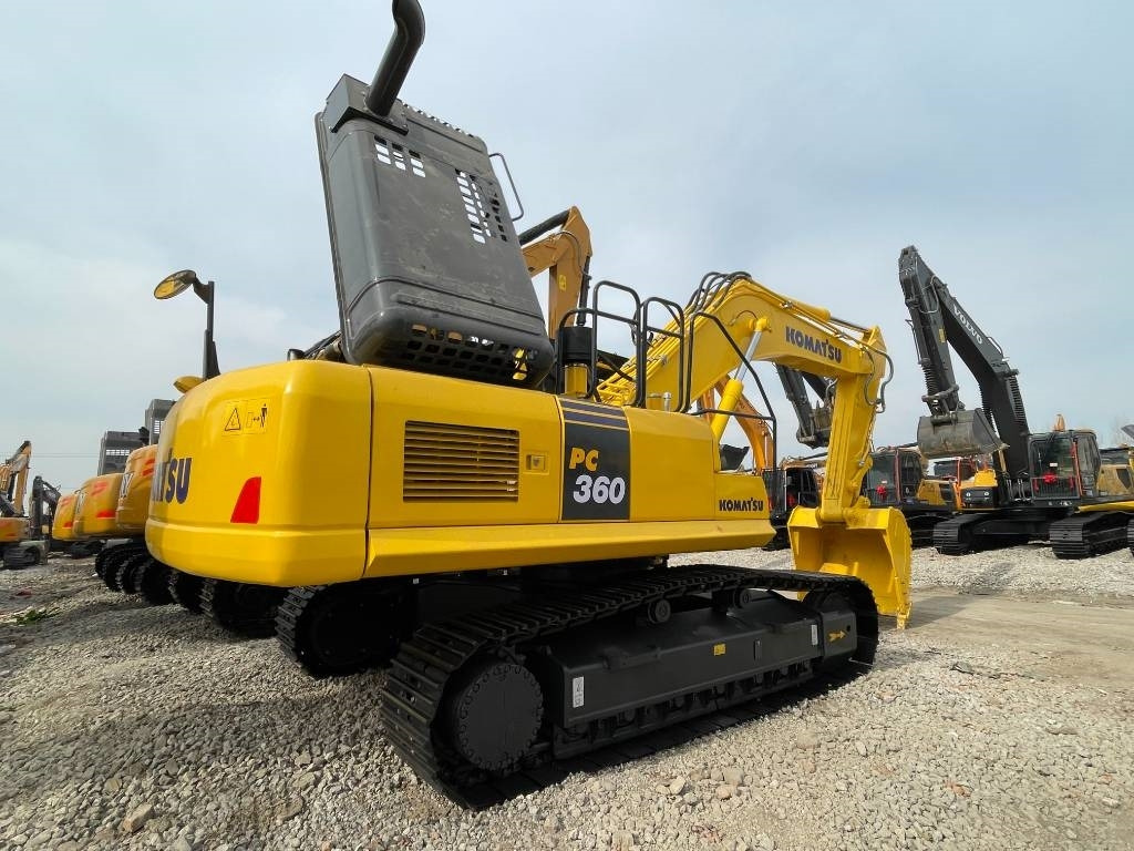 Komatsu PC 360 C - Ερπυστριοφόρος εκσκαφέας: φωτογραφία 1 Komatsu PC 360 C - Ερπυστριοφόρος εκσκαφέας: φωτογραφία 1