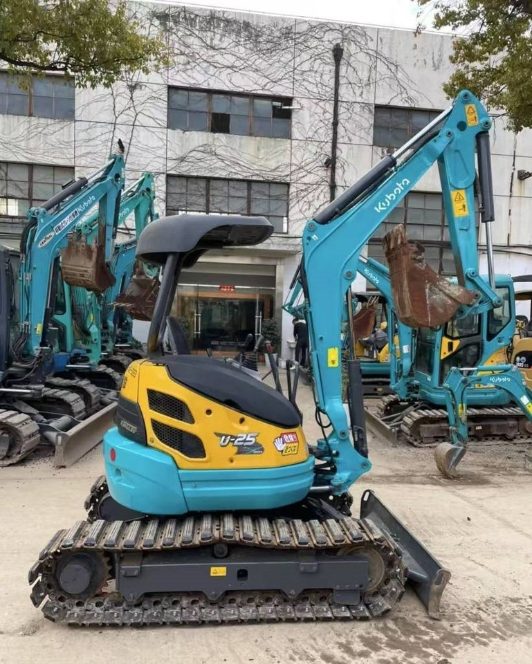 Kubota U 25 - Μίνι εκσκαφέας: φωτογραφία 4 Kubota U 25 - Μίνι εκσκαφέας: φωτογραφία 4