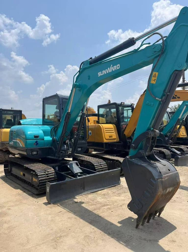 Sunward 70 - Μίνι εκσκαφέας: φωτογραφία 1 Sunward 70 - Μίνι εκσκαφέας: φωτογραφία 1