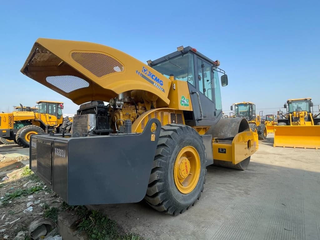 XCMG XS 223 J - Οδοστρωτήρες: φωτογραφία 4 XCMG XS 223 J - Οδοστρωτήρες: φωτογραφία 4