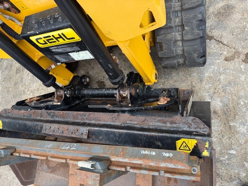 Gehl RT 105 - Ερπυστριοφόρος φορτωτής: φωτογραφία 5 Gehl RT 105 - Ερπυστριοφόρος φορτωτής: φωτογραφία 5