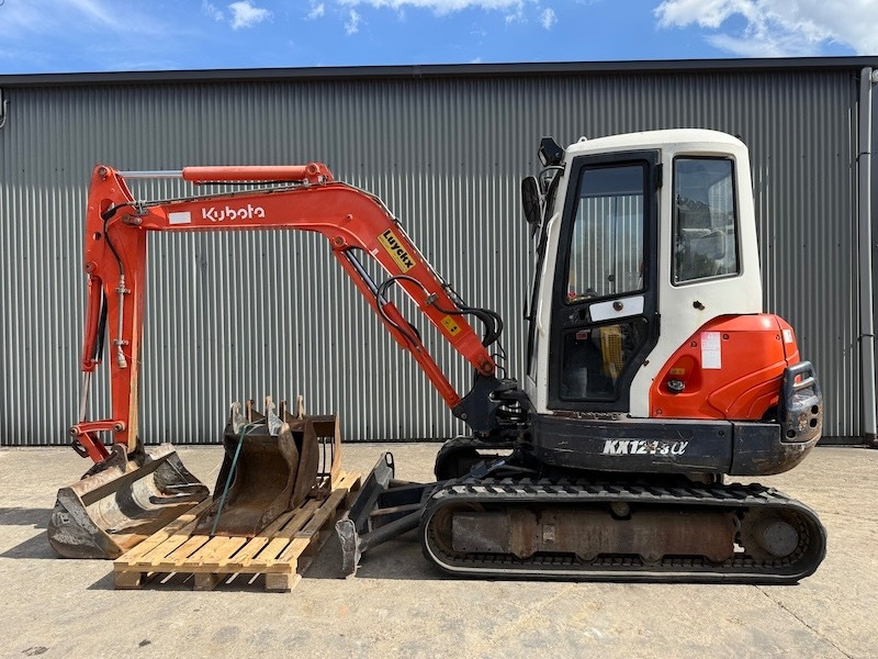 Kubota KX 121-3 A - Μίνι εκσκαφέας: φωτογραφία 1 Kubota KX 121-3 A - Μίνι εκσκαφέας: φωτογραφία 1