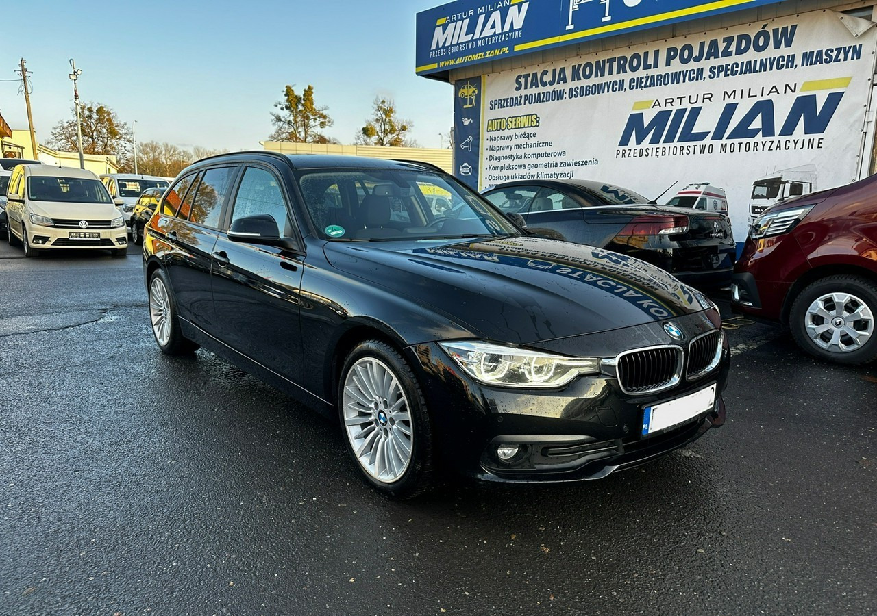 BMW SERIA 3 V (F30/F31/F34) BMW SERIA 3 318d 150KM Automat SportLine*AdaptiveLed*Navi*Półskóra*SerwisBMW* FV - Αυτοκίνητο: φωτογραφία 1 BMW SERIA 3 V (F30/F31/F34) BMW SERIA 3 318d 150KM Automat SportLine*AdaptiveLed*Navi*Półskóra*SerwisBMW* FV - Αυτοκίνητο: φωτογραφία 1
