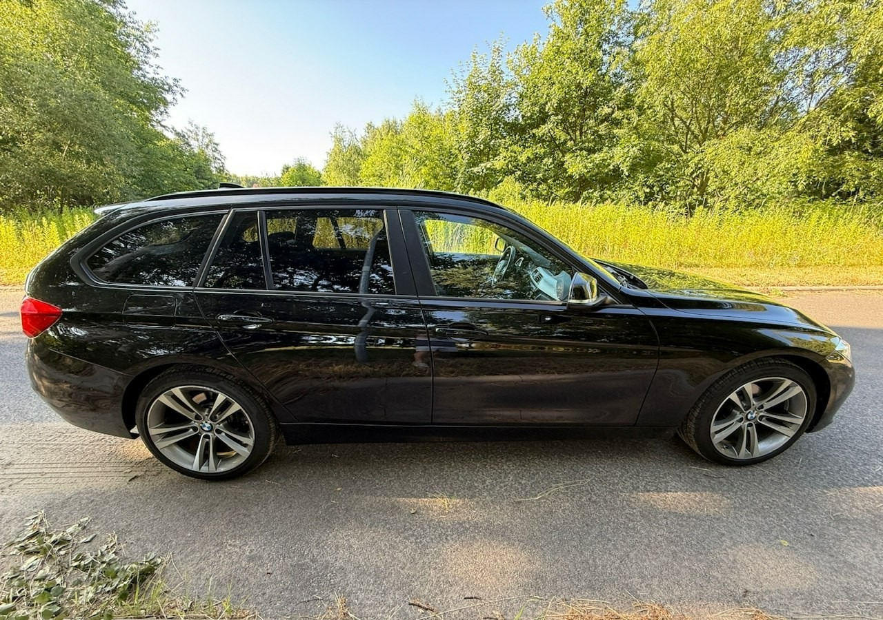 BMW SERIA 3 V (F30/F31/F34) BMW SERIA 3 318d 150KM Automat SportLine*AdaptiveLed*Navi*Półskóra*SerwisBMW* FV - Station wagon: φωτογραφία 5 BMW SERIA 3 V (F30/F31/F34) BMW SERIA 3 318d 150KM Automat SportLine*AdaptiveLed*Navi*Półskóra*SerwisBMW* FV - Station wagon: φωτογραφία 5