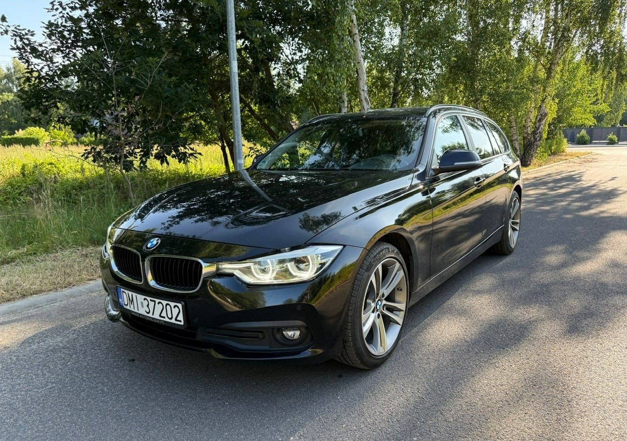 BMW SERIA 3 V (F30/F31/F34) BMW SERIA 3 318d 150KM Automat SportLine*AdaptiveLed*Navi*Półskóra*SerwisBMW* FV - Station wagon: φωτογραφία 1 BMW SERIA 3 V (F30/F31/F34) BMW SERIA 3 318d 150KM Automat SportLine*AdaptiveLed*Navi*Półskóra*SerwisBMW* FV - Station wagon: φωτογραφία 1