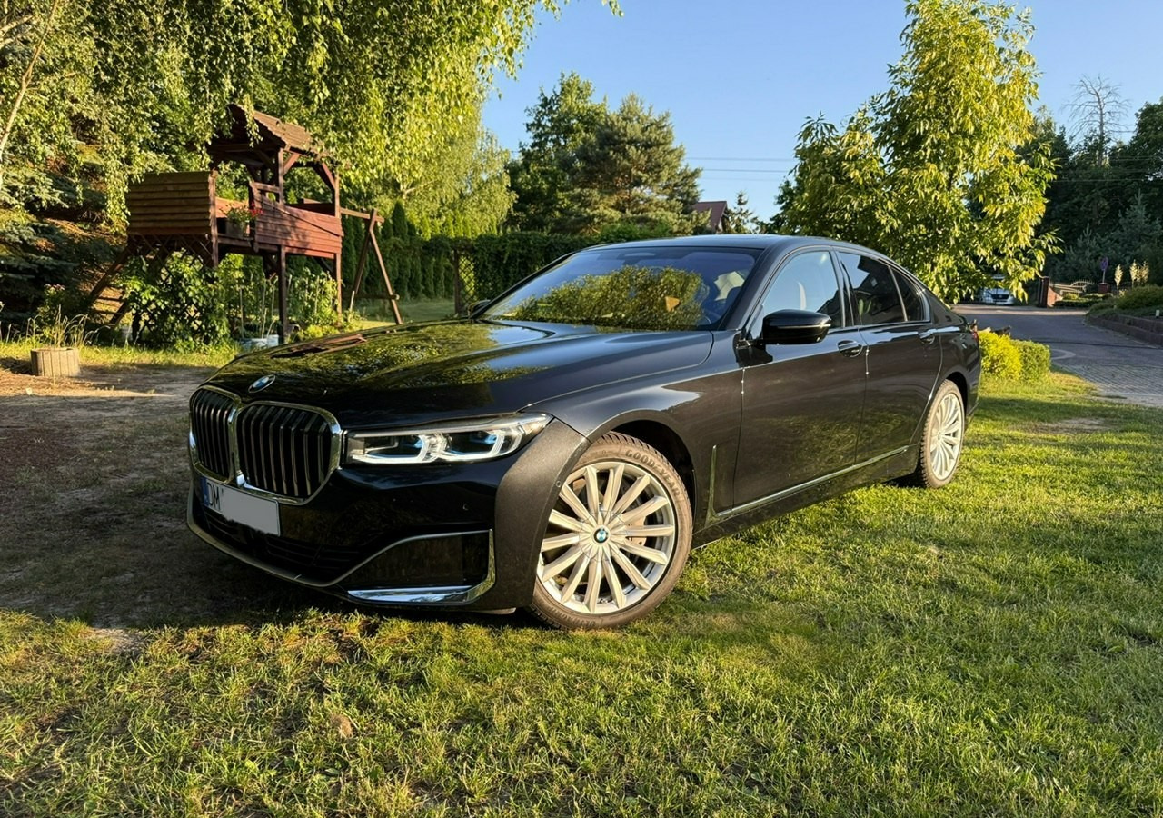 BMW SERIA 7 II (G11/G12) BMW SERIA 7 740d Xdrive 340KM Luxury+Exclusive Masaże Adaptiv Oś Lasery 2022 FV2 - Λιμουζίνα/ Sedan: φωτογραφία 1 BMW SERIA 7 II (G11/G12) BMW SERIA 7 740d Xdrive 340KM Luxury+Exclusive Masaże Adaptiv Oś Lasery 2022 FV2 - Λιμουζίνα/ Sedan: φωτογραφία 1