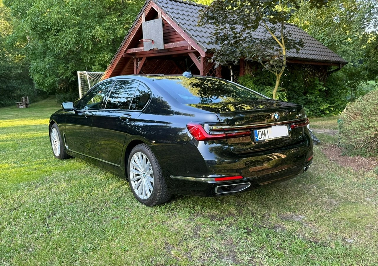 BMW SERIA 7 II (G11/G12) BMW SERIA 7 740d Xdrive 340KM Luxury+Exclusive Masaże Adaptiv Oś Lasery 2022 FV2 - Λιμουζίνα/ Sedan: φωτογραφία 5 BMW SERIA 7 II (G11/G12) BMW SERIA 7 740d Xdrive 340KM Luxury+Exclusive Masaże Adaptiv Oś Lasery 2022 FV2 - Λιμουζίνα/ Sedan: φωτογραφία 5