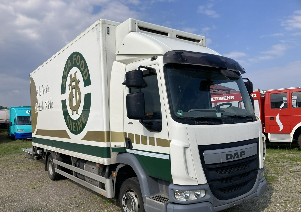 DAF Inny DAF DAF LF210FA Chłodnia Konvekta Hydro klapa 2014 - Επαγγελματικό αυτοκίνητο ψυγείο: φωτογραφία 4 DAF Inny DAF DAF LF210FA Chłodnia Konvekta Hydro klapa 2014 - Επαγγελματικό αυτοκίνητο ψυγείο: φωτογραφία 4