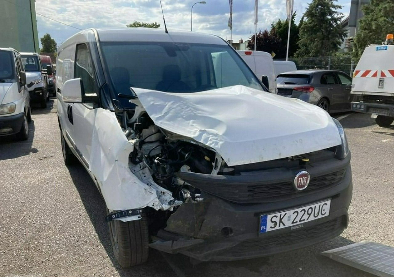 Fiat Doblo Fiat Doblo MAXI 1,6 jtd ECO Flex 105KM Klima 2021 Salon PL - Βαν: φωτογραφία 2 Fiat Doblo Fiat Doblo MAXI 1,6 jtd ECO Flex 105KM Klima 2021 Salon PL - Βαν: φωτογραφία 2