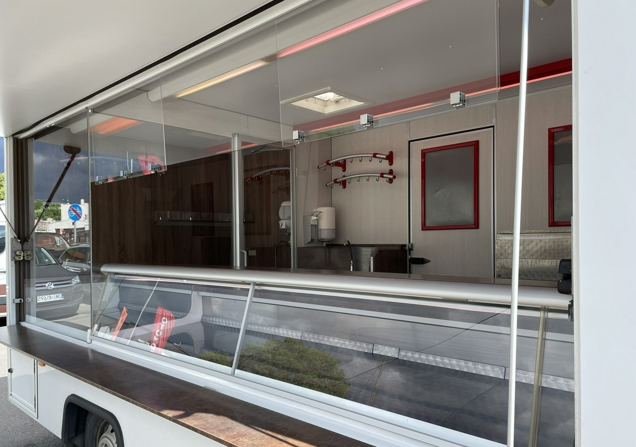 Fiat Ducato Autosklep Gastronomiczny Food Truck Foodtruck sklep W-zasil 2015 - Αυτοκινούμενη καντίνα: φωτογραφία 2 Fiat Ducato Autosklep Gastronomiczny Food Truck Foodtruck sklep W-zasil 2015 - Αυτοκινούμενη καντίνα: φωτογραφία 2