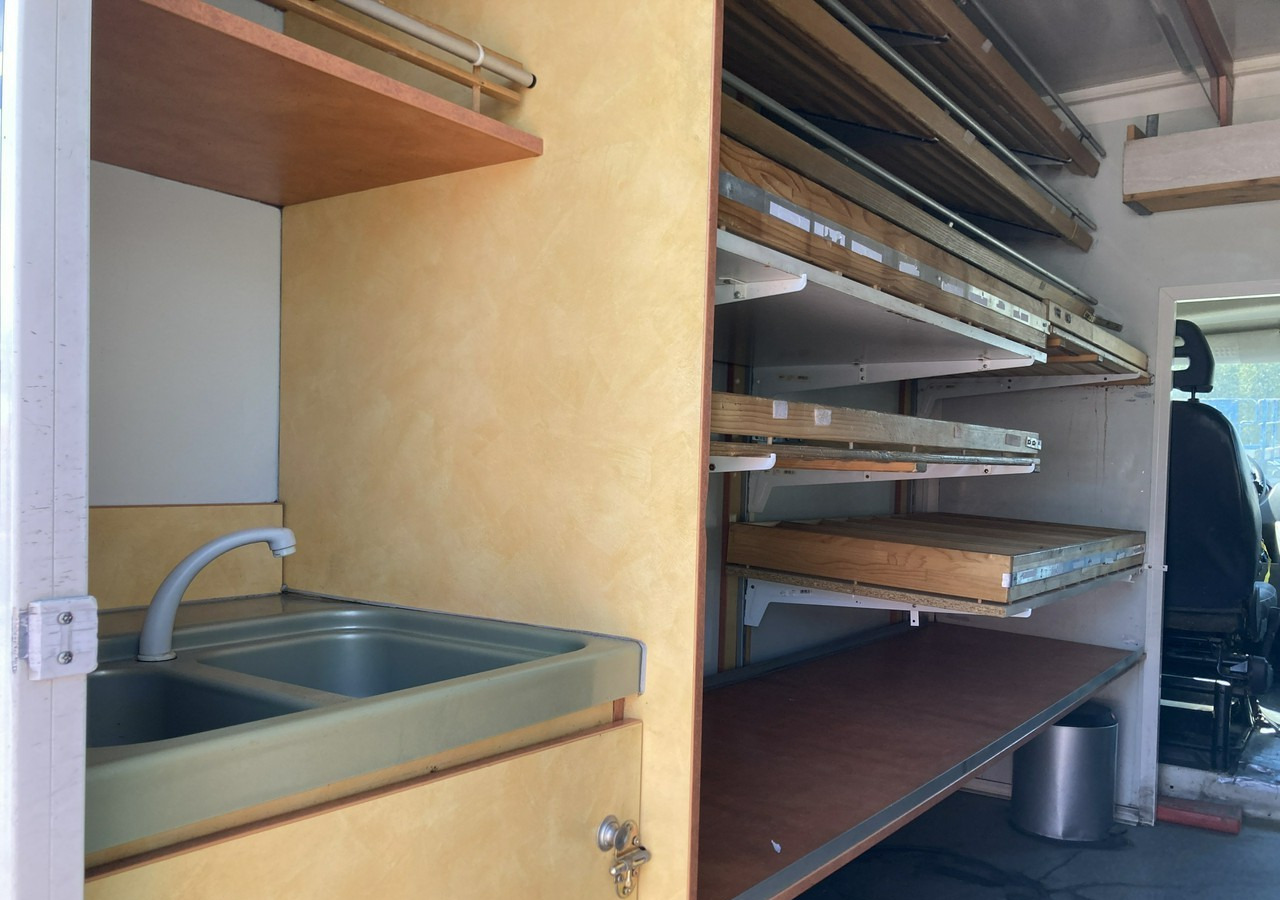 Fiat Ducato Autosklep pieczywa sklep Bar Gastronomiczny Food Truck Foodtruck 200 - Αυτοκινούμενη καντίνα: φωτογραφία 3 Fiat Ducato Autosklep pieczywa sklep Bar Gastronomiczny Food Truck Foodtruck 200 - Αυτοκινούμενη καντίνα: φωτογραφία 3