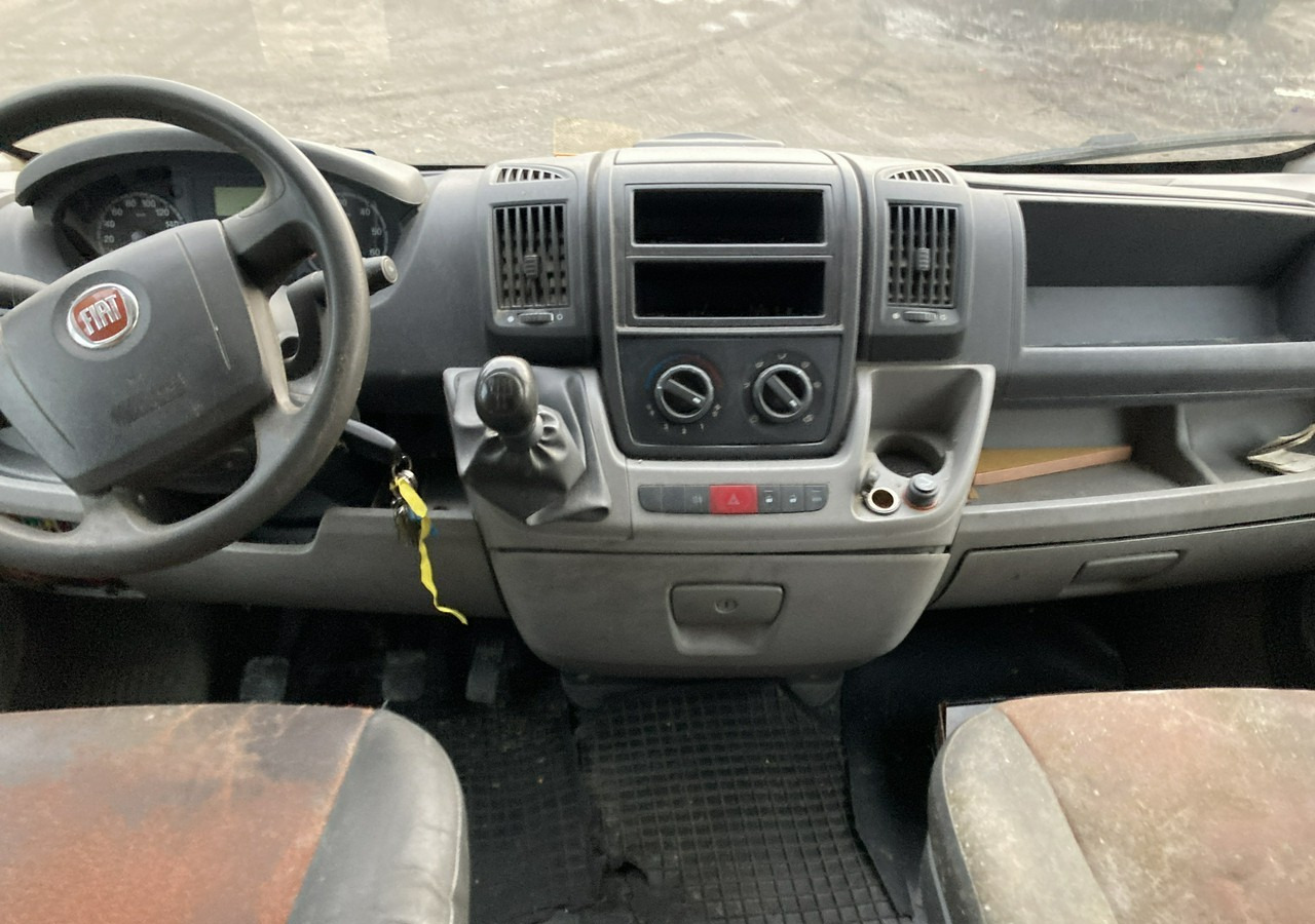 Fiat Ducato Autosklep pieczywa sklep Bar Gastronomiczny Food Truck Foodtruck 200 - Αυτοκινούμενη καντίνα: φωτογραφία 4 Fiat Ducato Autosklep pieczywa sklep Bar Gastronomiczny Food Truck Foodtruck 200 - Αυτοκινούμενη καντίνα: φωτογραφία 4